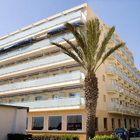 4r Miramar 3* كالافيل