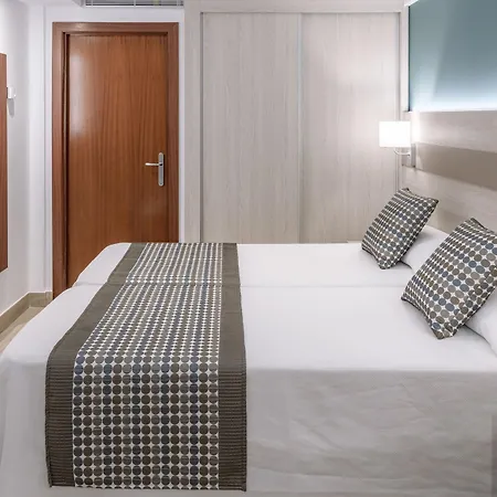 Hotel 4r Miramar Calafell