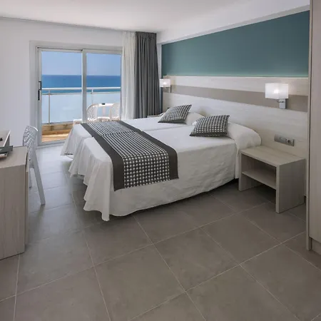4r Miramar Hotel 3*