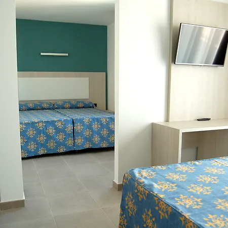 فندق 4r Miramar 3*