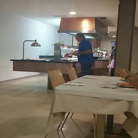 Ξενοδοχείο 4r Miramar Calafell
