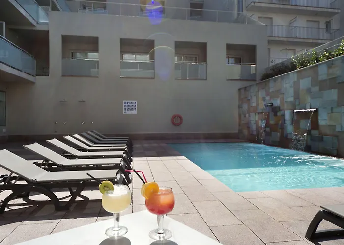 4r Miramar Hotel